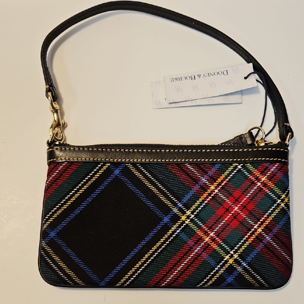 DOONEY & BURKE TARTAN NAVY & GREEN PLAID WRISTLET  NEW WITH TAGS - Picture 2 of 5